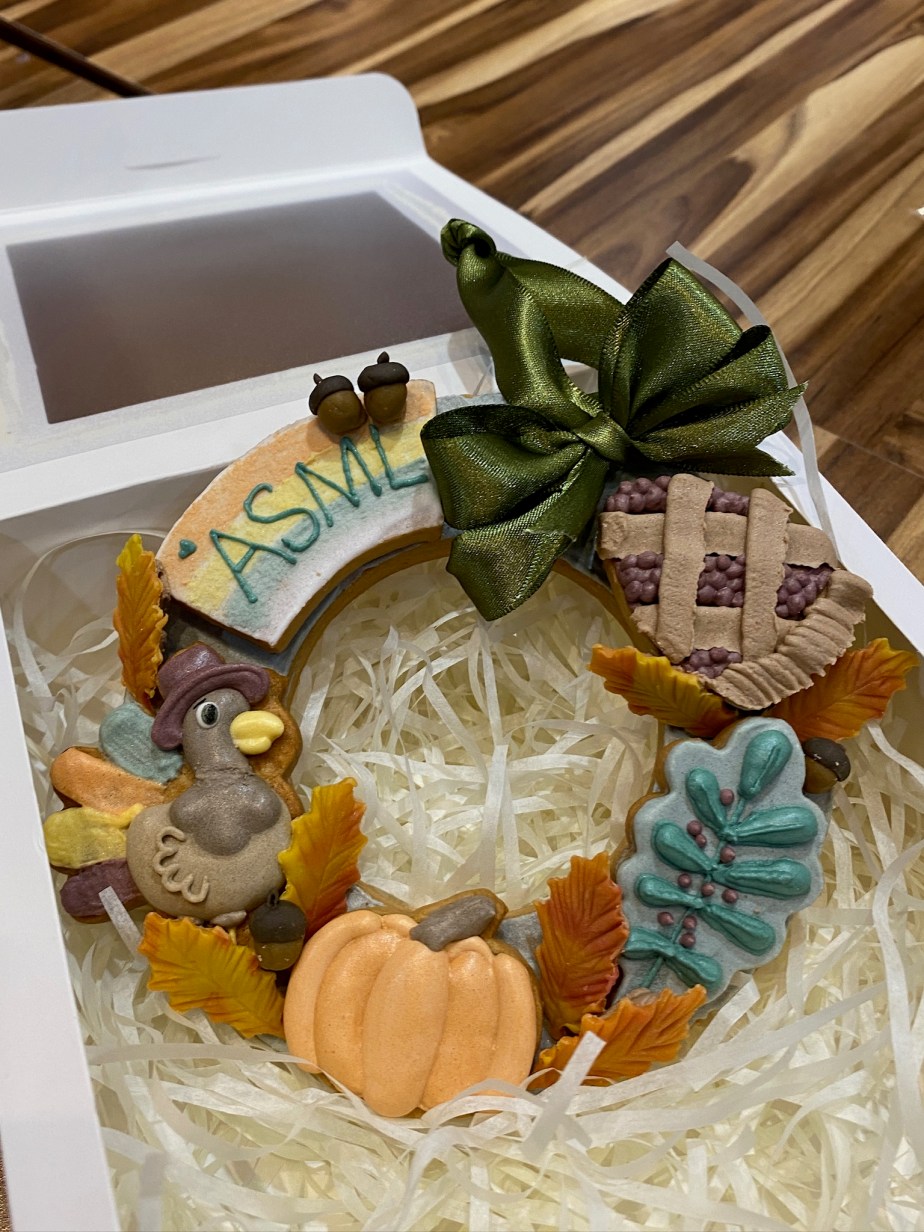 ASML的甜蜜手作時光：感恩節糖霜餅乾活動回顧